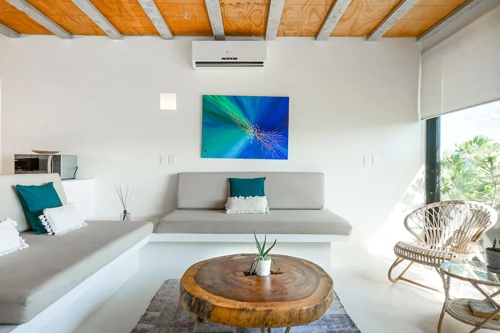 Saasil Penthouse w/ 180 Degree Jungle Panoramic View