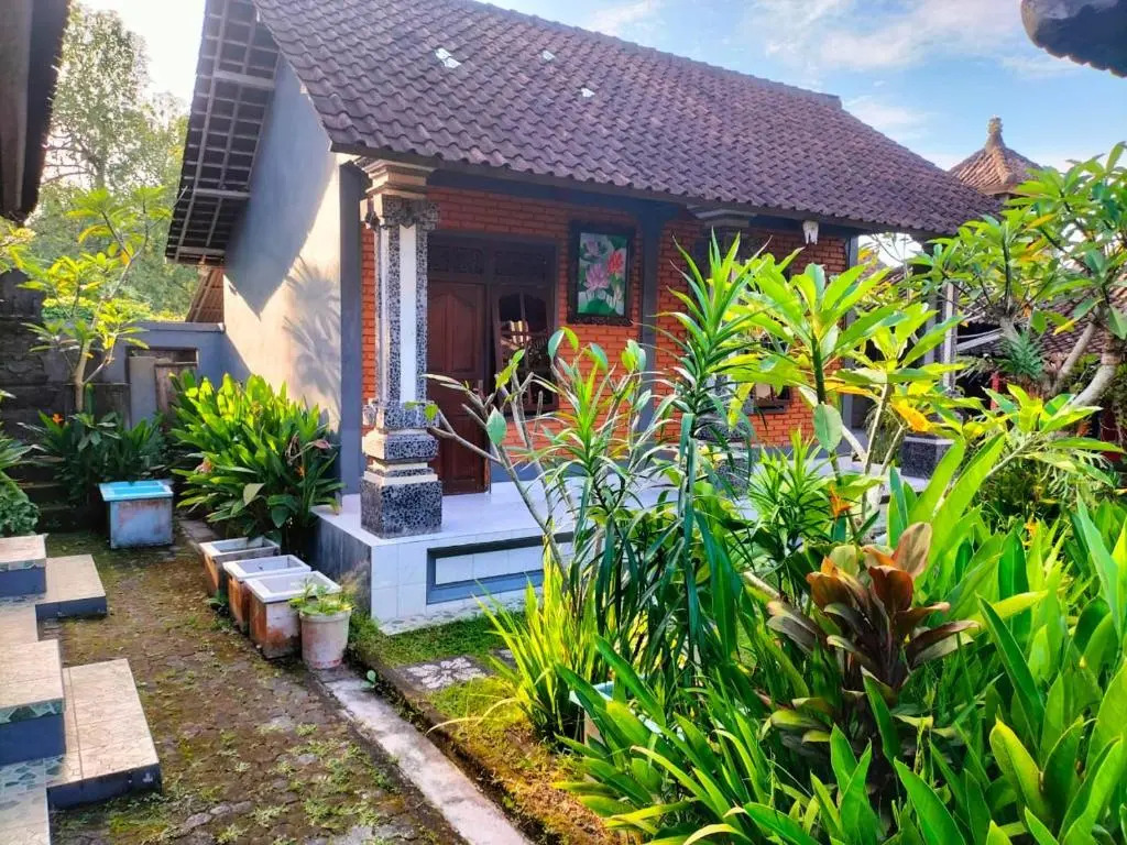 Ojeks Homestay