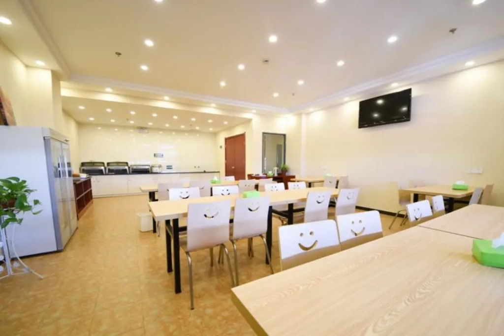 GreenTree Inn Shanghai National Convention Center Beiqing Road Fengzhong Road Shell Hotel