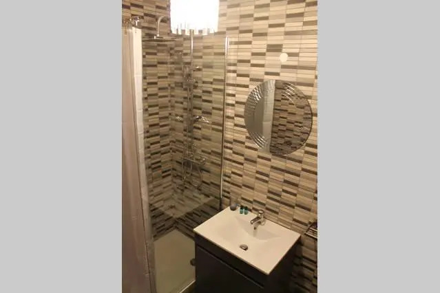 Al-Hamma Apartment
