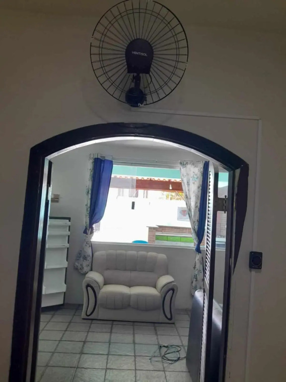 CASA DE PRAIA CARAGUA COM Piscina