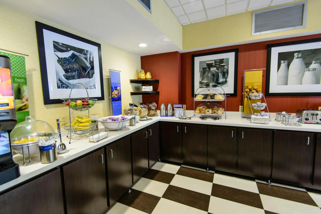 Hampton Inn Houston-Pearland, TX