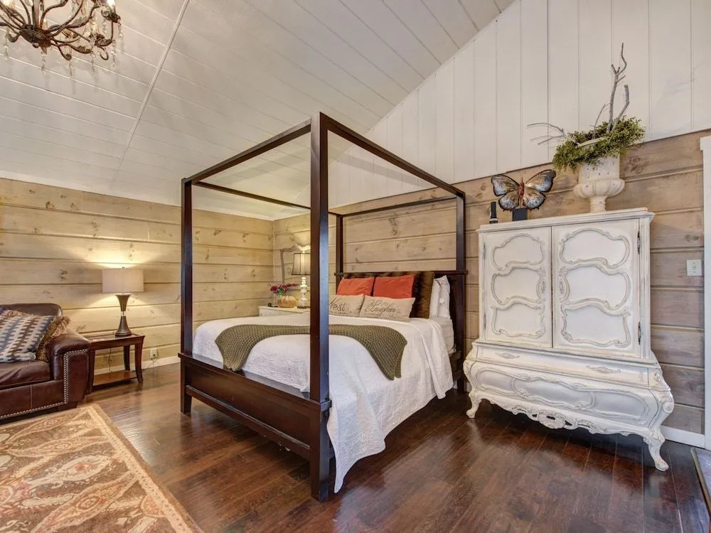 Seclusion Retreat