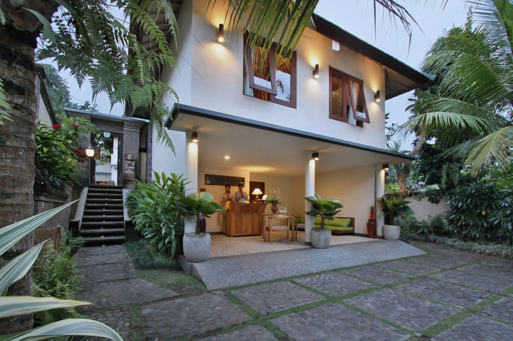 DLegon Villas