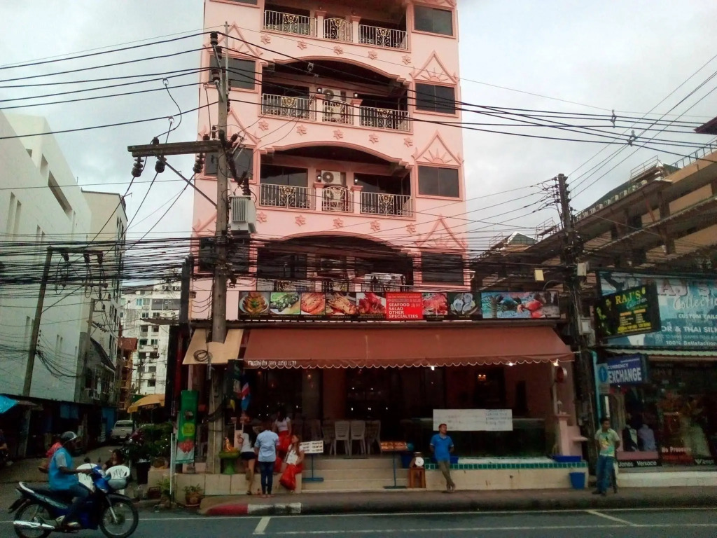 Hua Chiew Residence