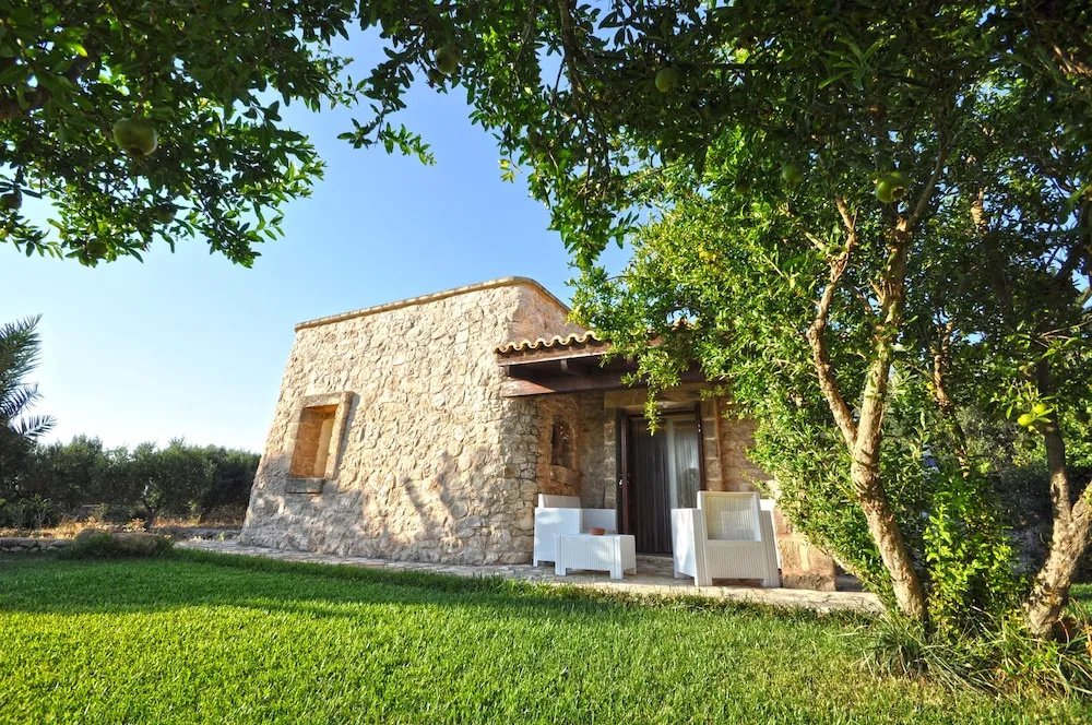 Trullo Dei Beneficati by Salento Affitti