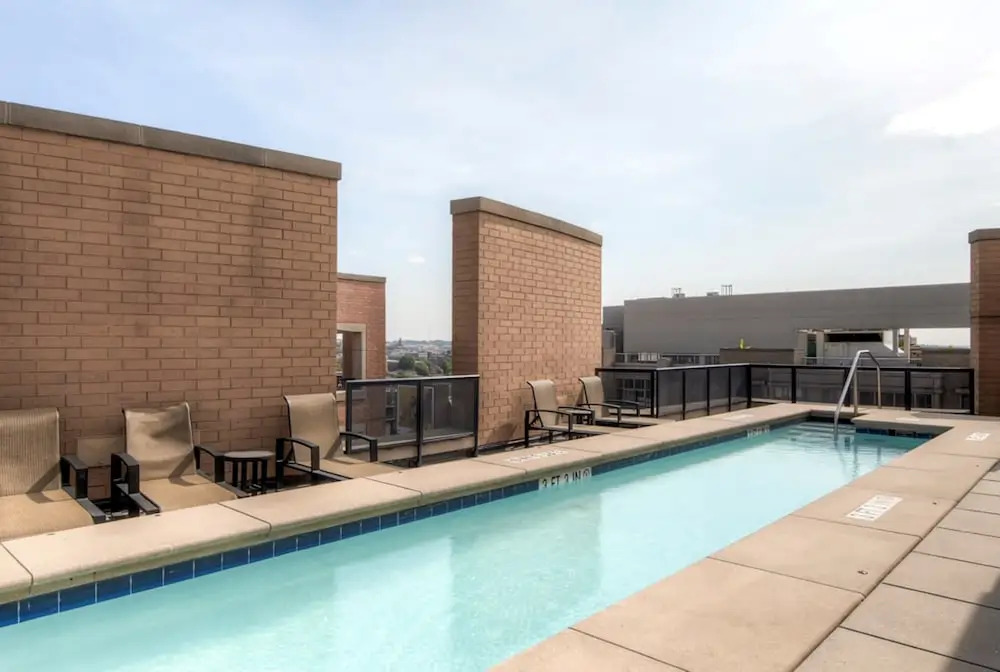 Bluebird Suites at Mt. Vernon Triangle