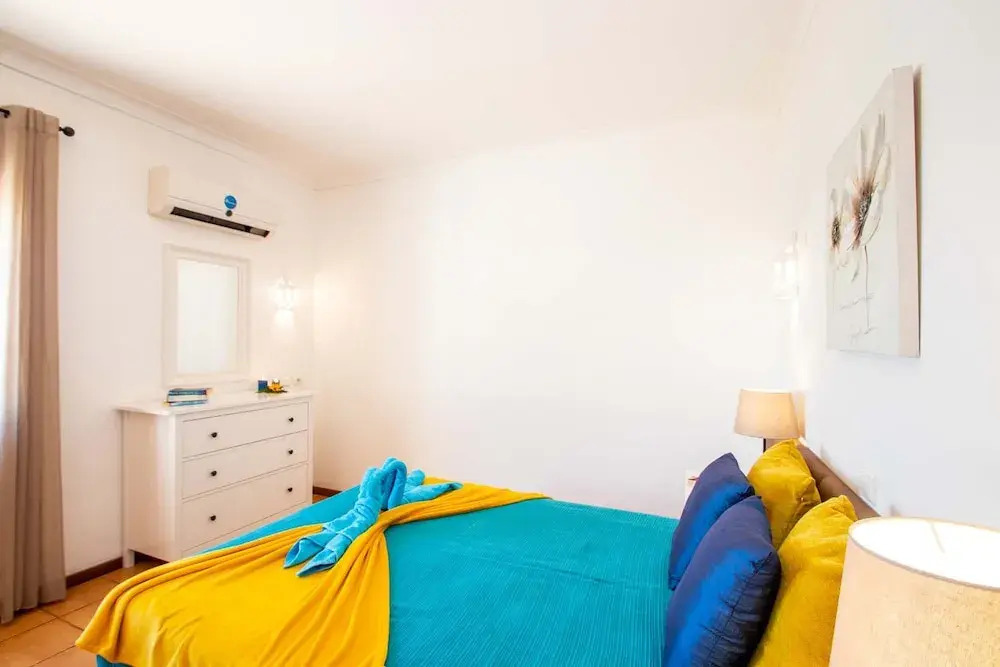 Villa Boracay - com Piscina Aquecível e Praia a Pé em Albufeira