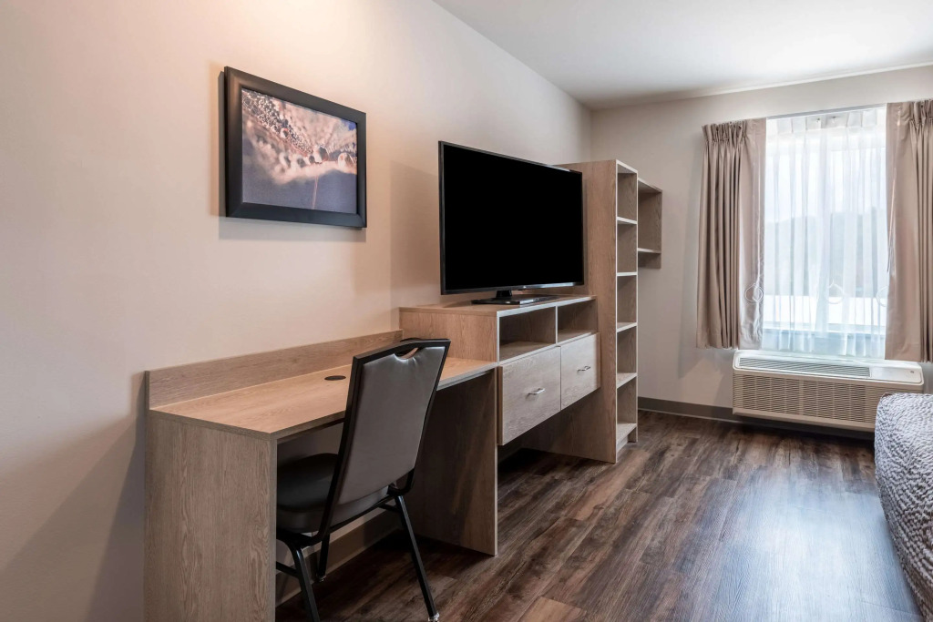 WoodSpring Suites Greensboro - High Point North