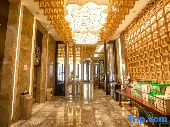 Zixuan Holiday Hotel