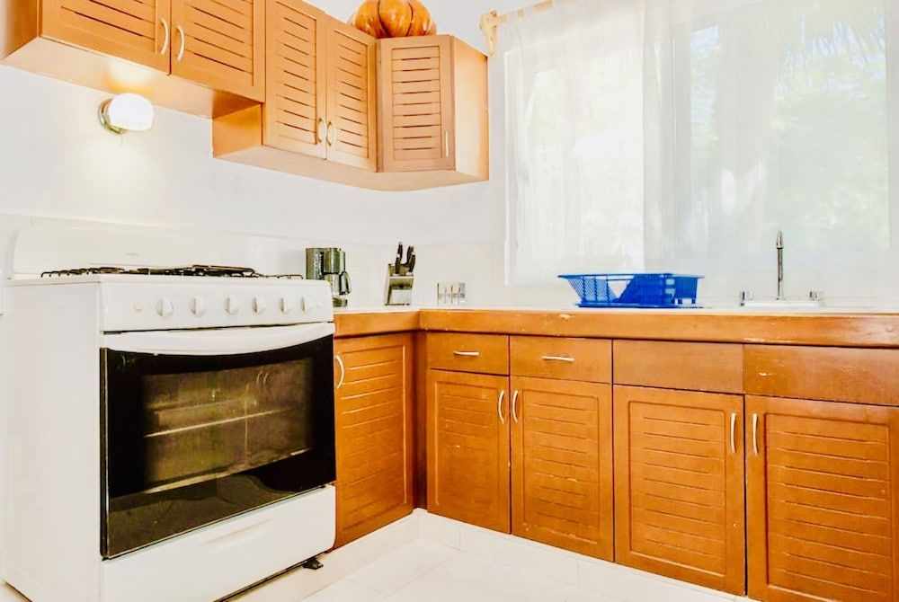 Gorgeous 8 People Economy Villa With Pool Playacar Phase 2