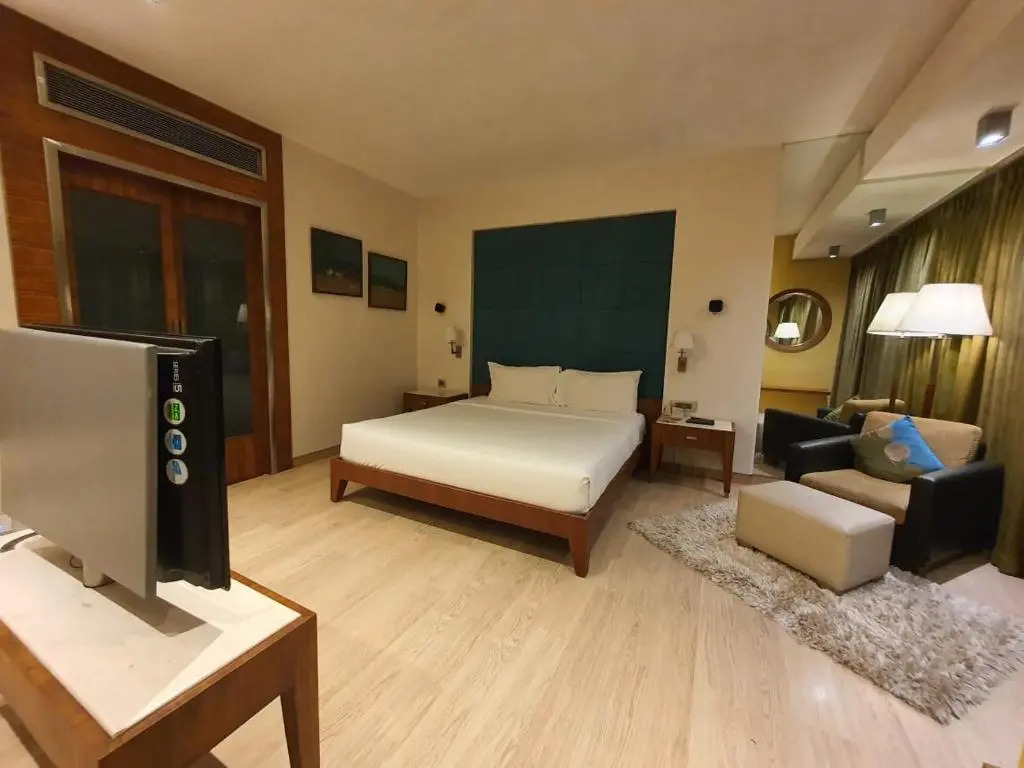 Mirage Hotel, Mumbai International Airport