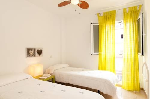 City Beach Apartment La Puntilla