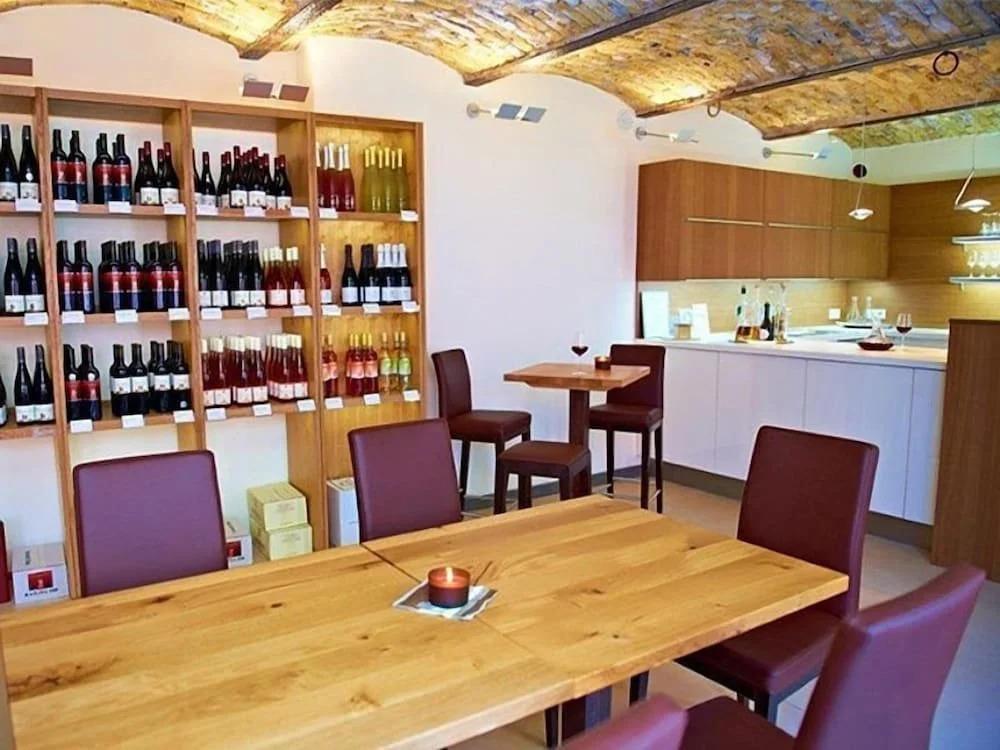 Gästehaus & Weingut PETH