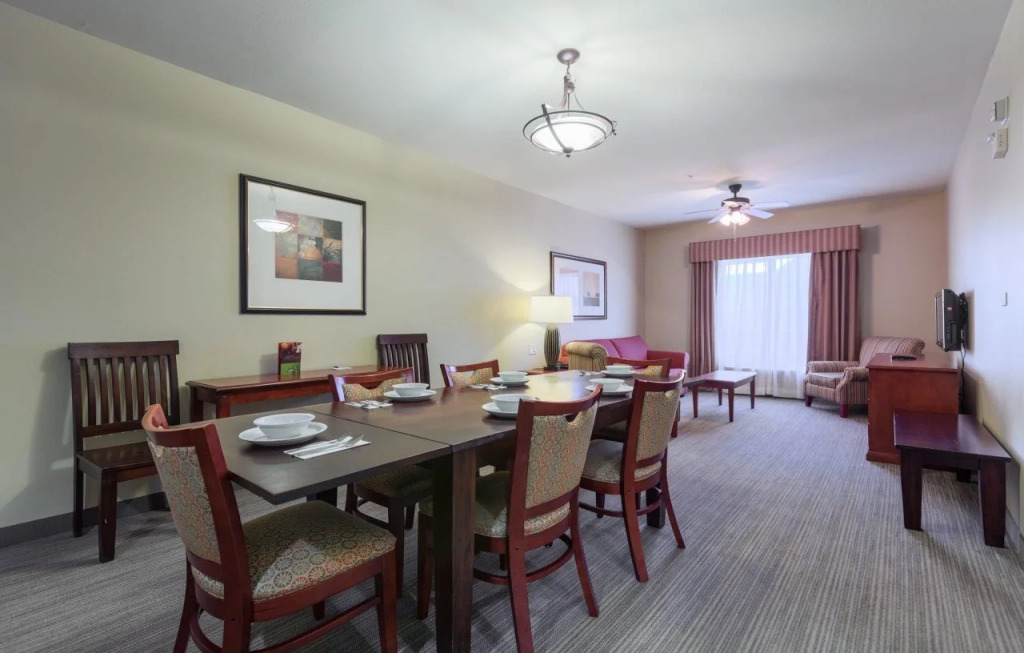 Country Inn and Suites San Marcos