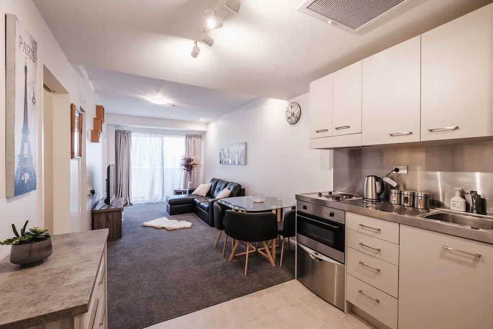 Toodle's This CBD Apartment is ready to delight