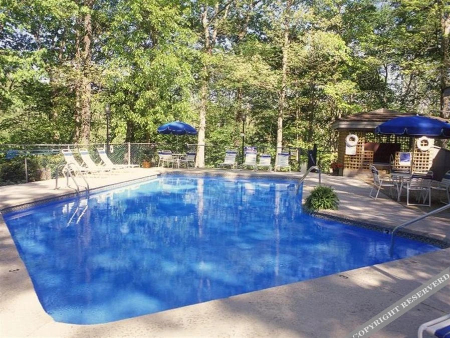 The Greens At Bella Vista Village I