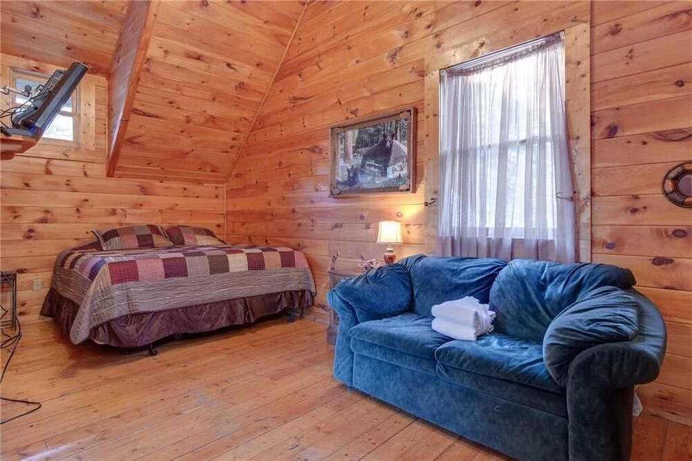 Wildwood Cove, 2 Bedrooms, Fireplace, WiFi, Jetted Tub, Hot Tub, Sleeps 6
