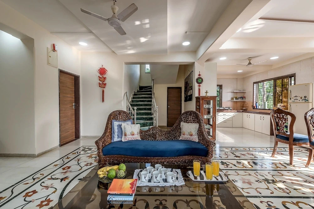 CosmicStays Venus Villa - Lake View & Private Pool
