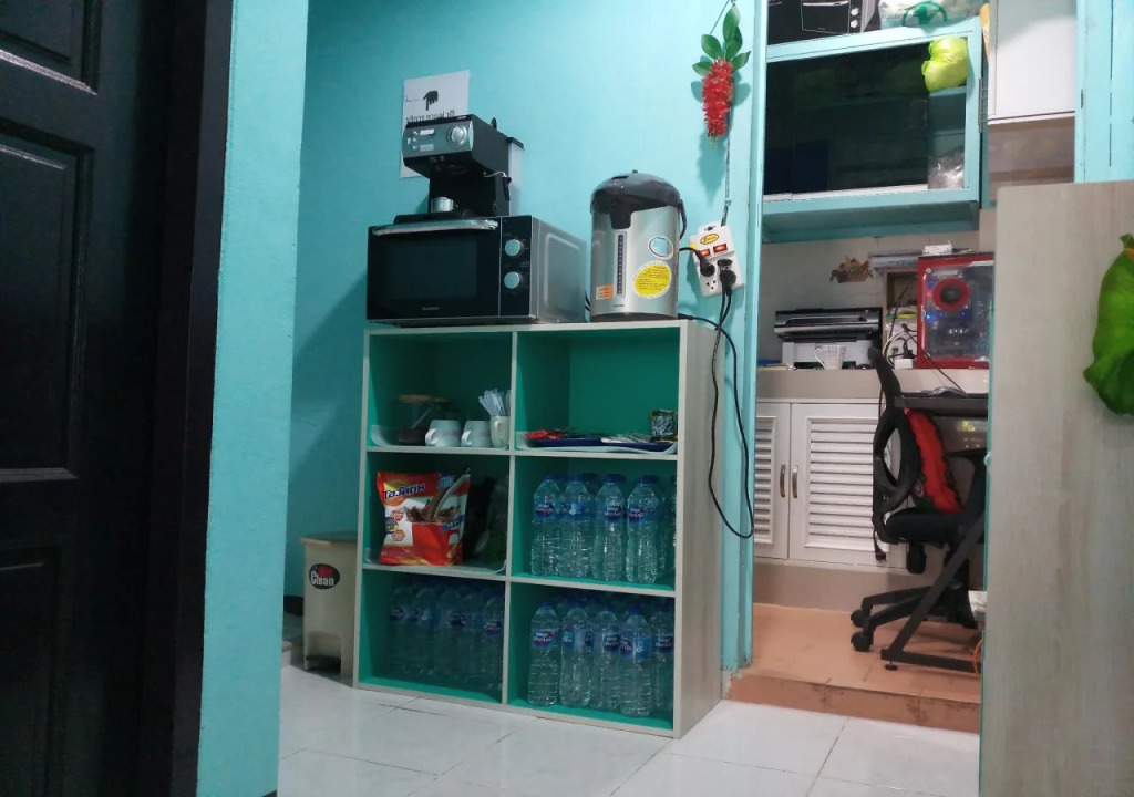 Kata S. T. House
