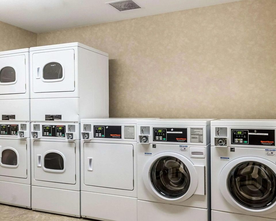 MainStay Suites Minot