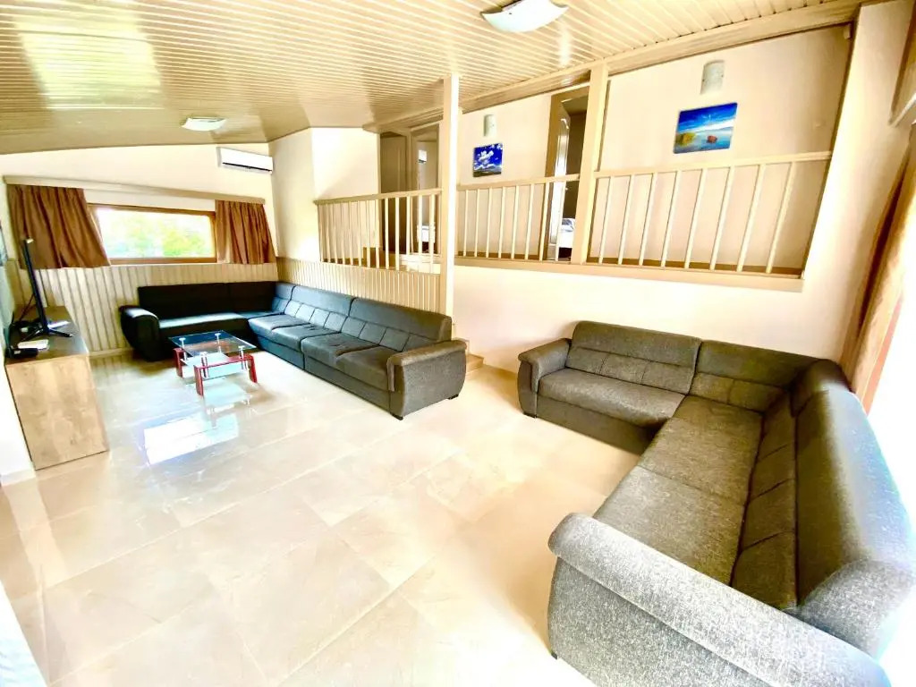 Villa 55 & Pool - Siófok