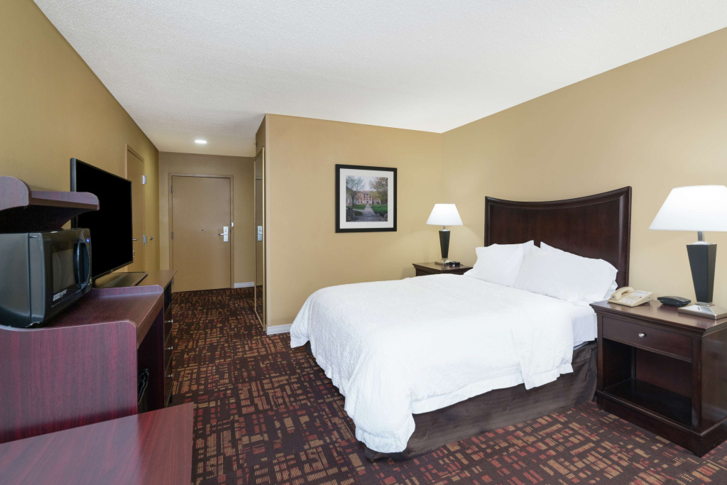 Hampton Inn Corydon