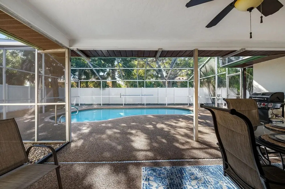 3 Bedroom Pool Home Less Than 5 Miles to Beaches 3 Home by Redawning