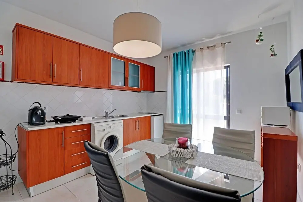 Faro Airport Flats By Homing