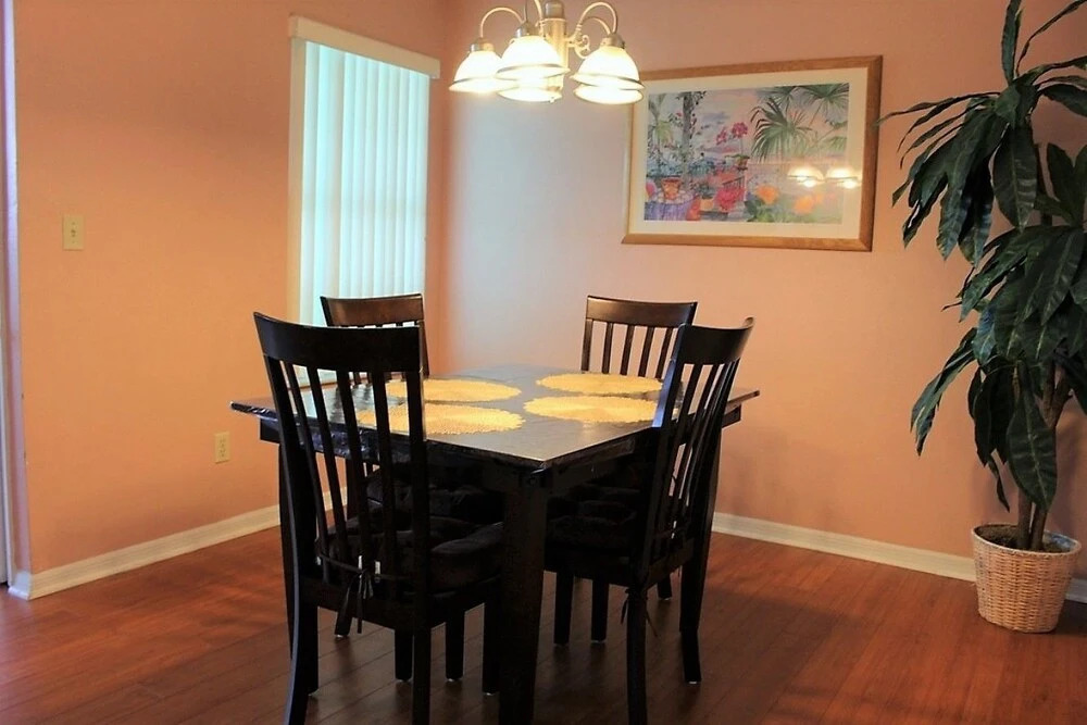 Cozy 2 Bedroom Condo Near Disney by Dreams VR