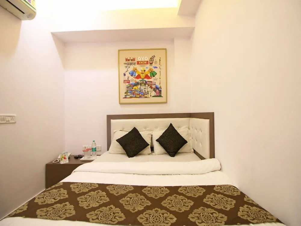 OYO Rooms Paschim Vihar