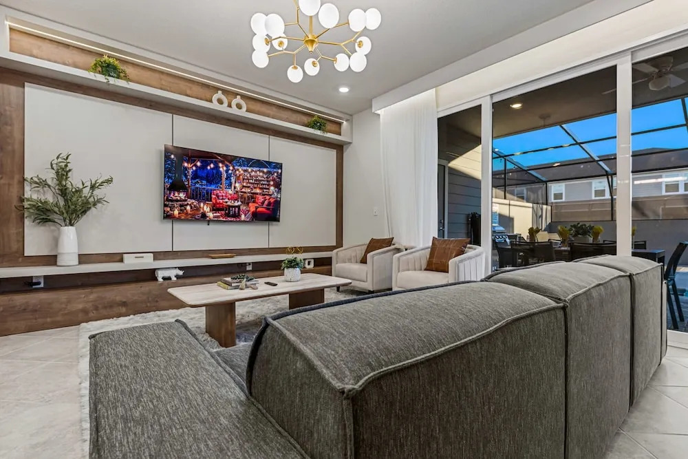 5BR w Pool Grill Game Lounge Indoor Slide 16165