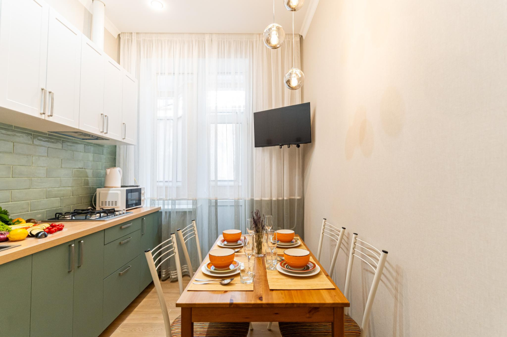 LetoApart на Мира 10