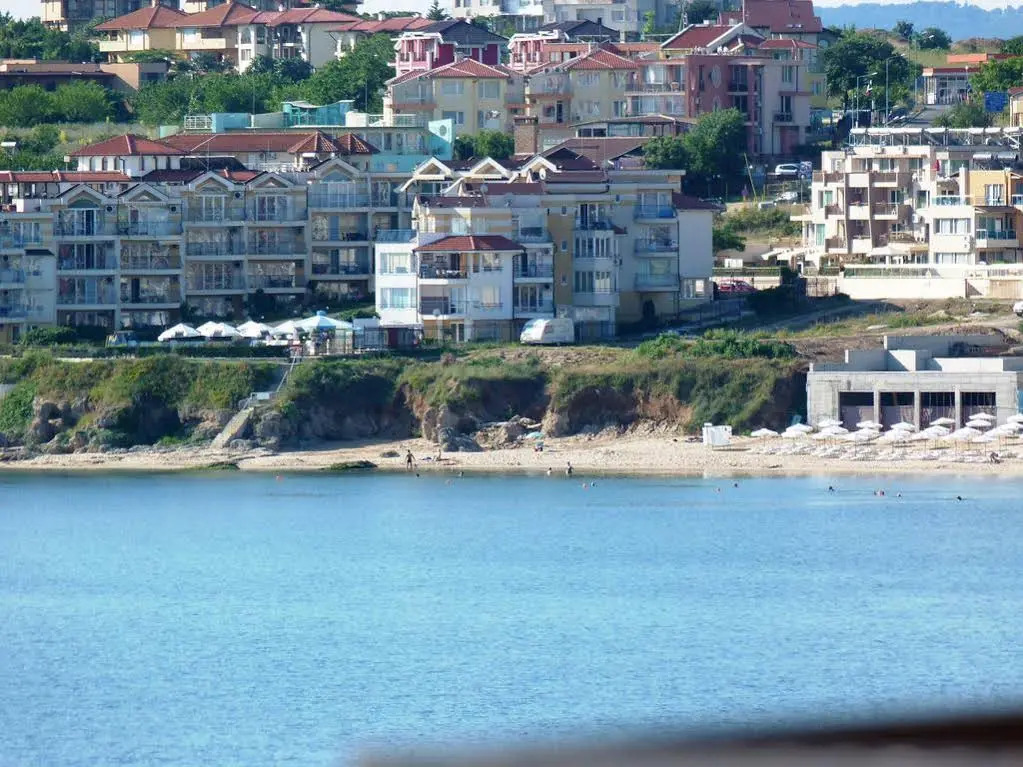 "Rock and Wave" Apartments with sea view in Sozopol