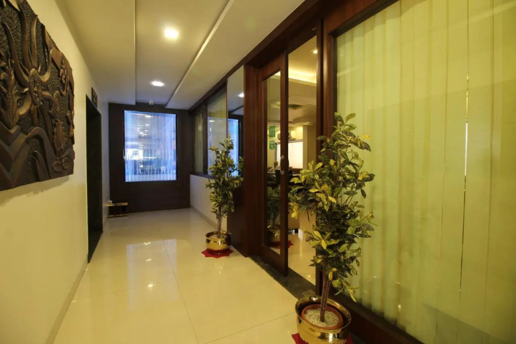 MARIGOLD-Newly Renovated Hotel