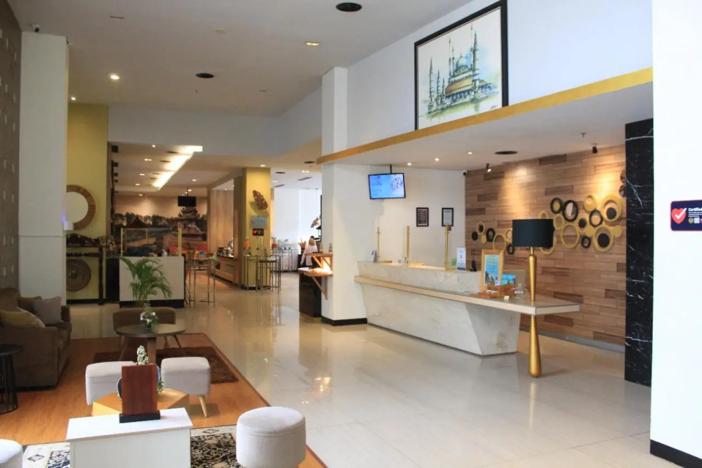KHAS Semarang Hotel