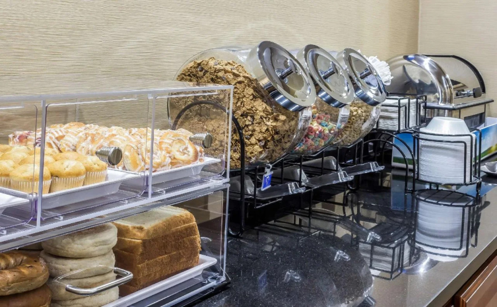 Comfort Inn Greensboro - Kernersville