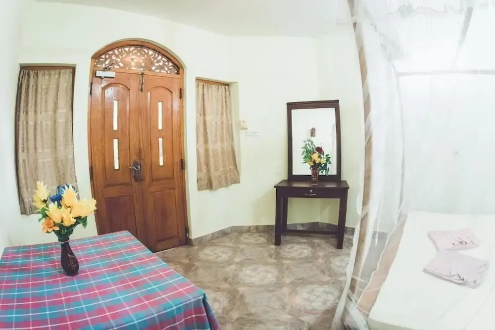 Rupas Hotel