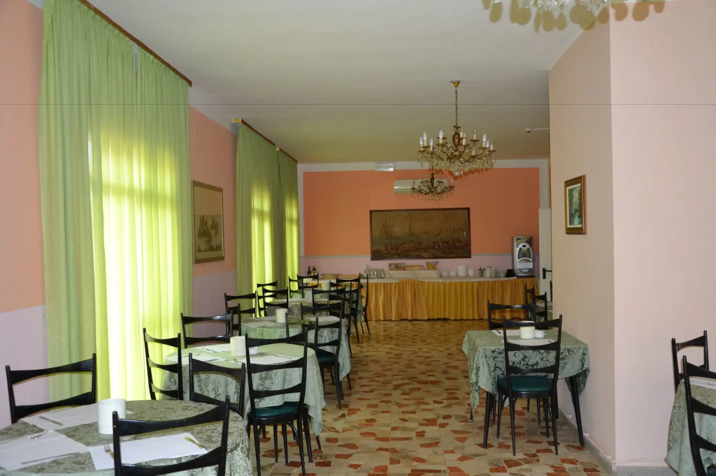 Hotel Britta