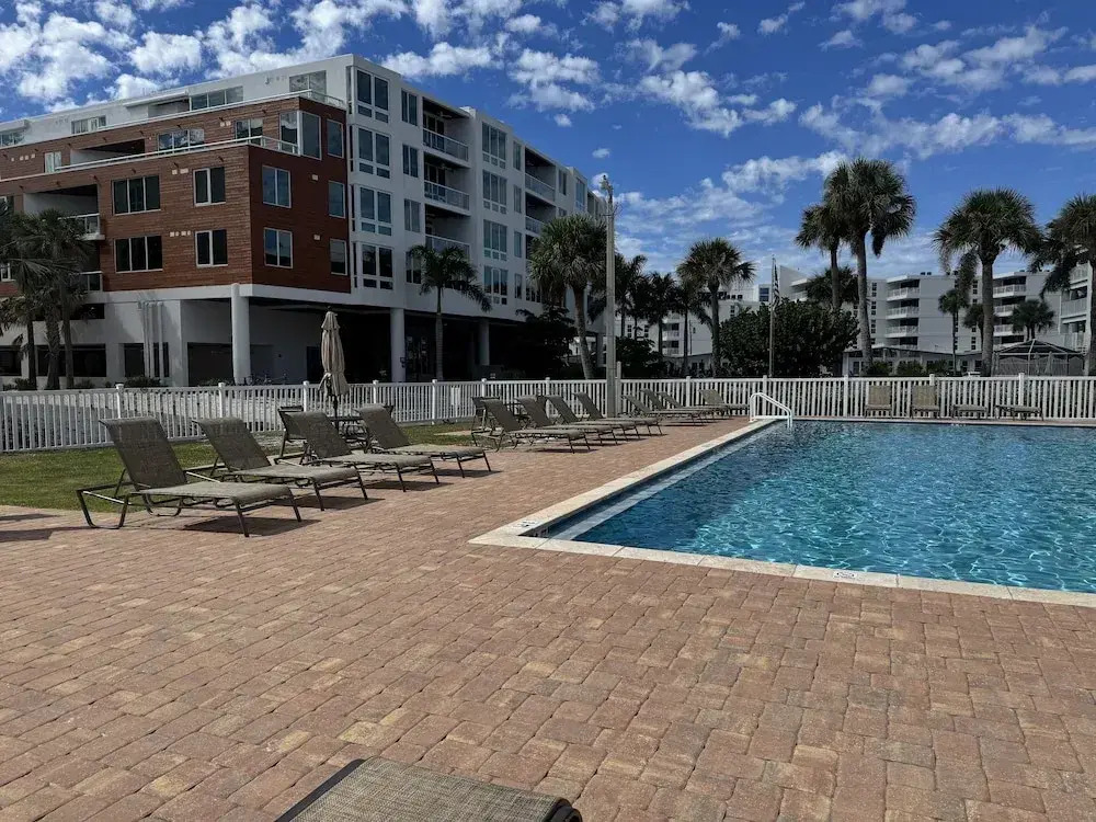 Siesta Treasure 4 Bedroom Home