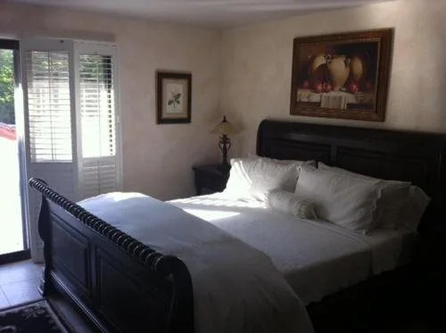 Spanish Villa Inn