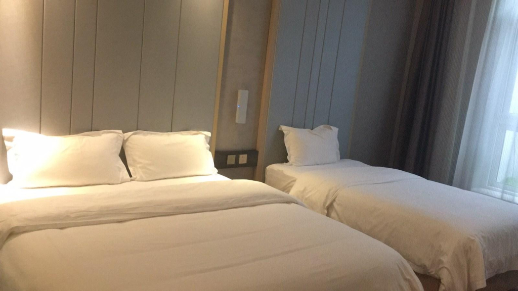 JI Hotel Beijing Shijingshan Wanda West