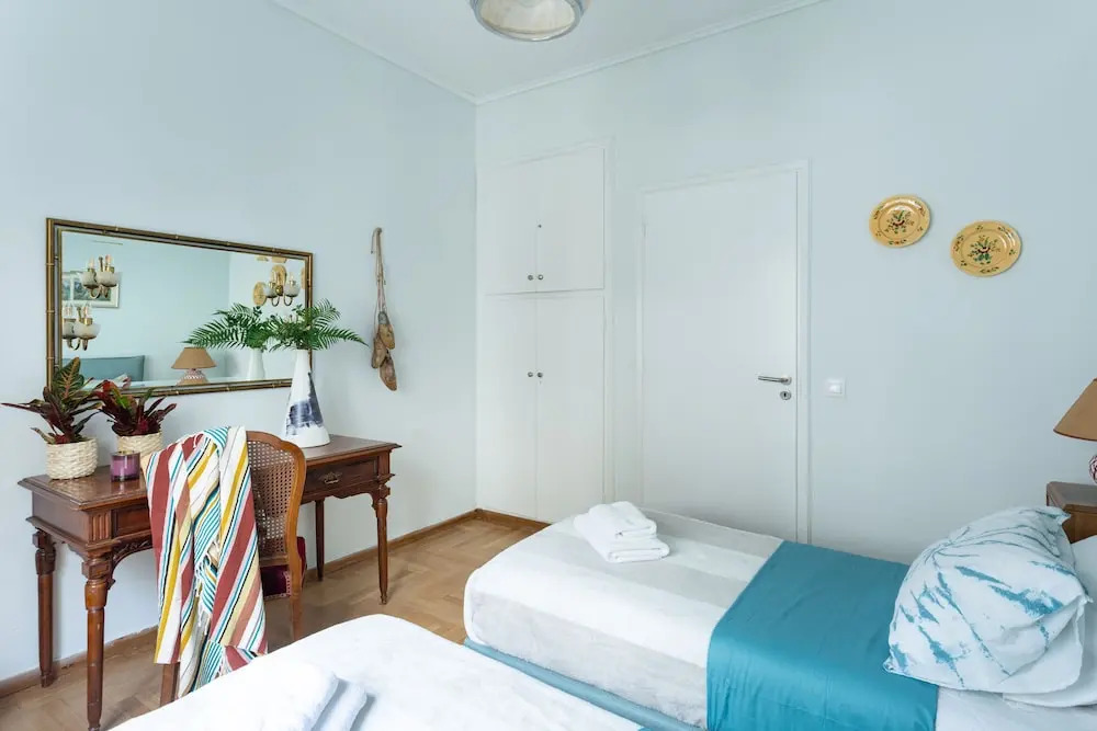 A short walk to Syntagma and Plaka