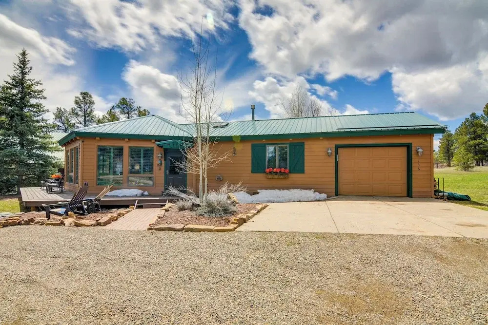 Pagosa Springs Vacation Rental Near Reservoir!