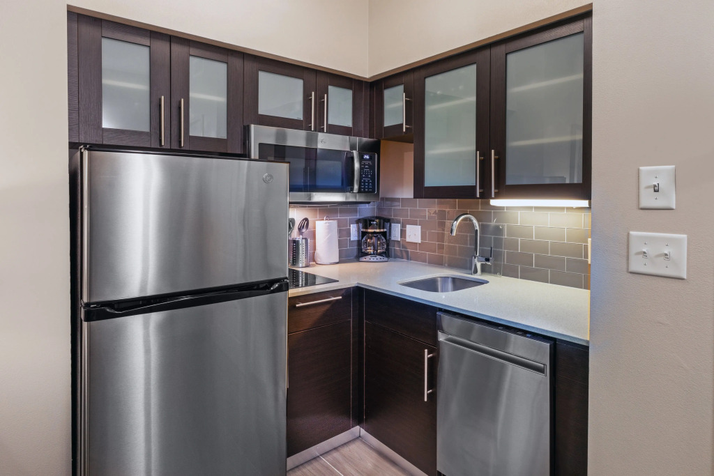 Staybridge Suites - Houston IAH Airport East by IHG