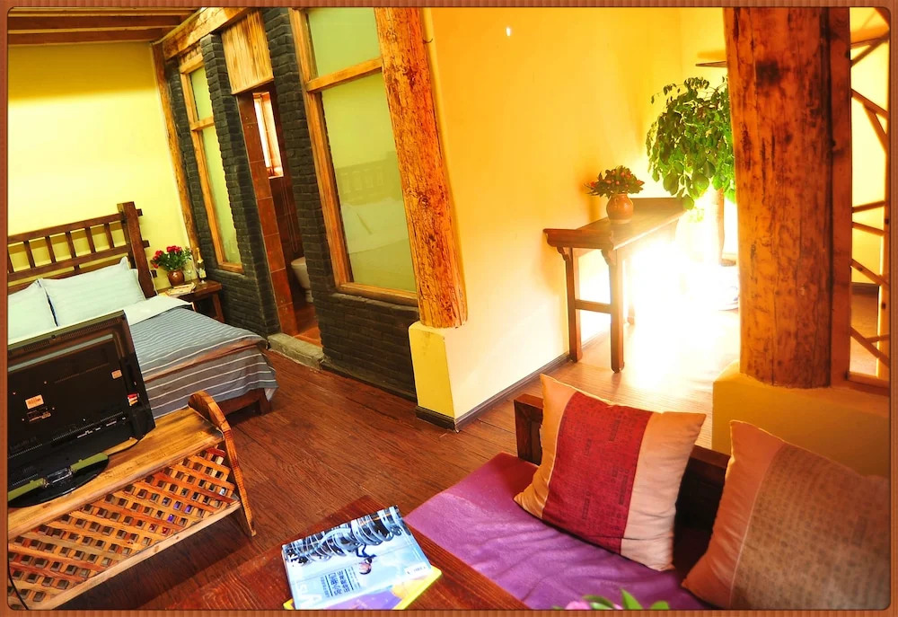 Bamboo Inn