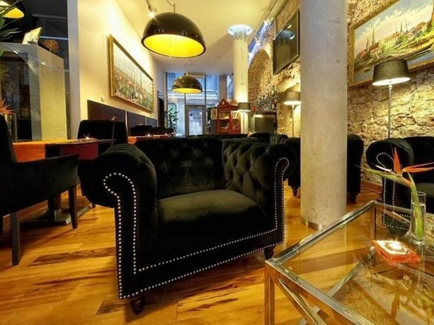 Boutique Hotel Viesturs*