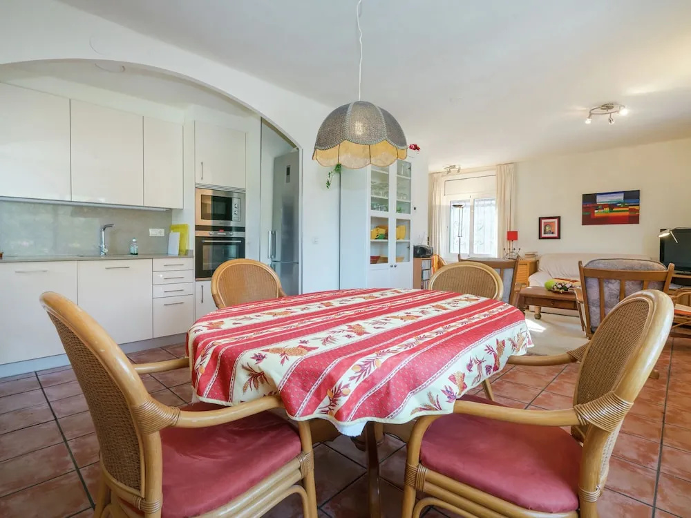 Well Maintained Holiday Home in Quiet Surroundings With Privacy and Private Pool