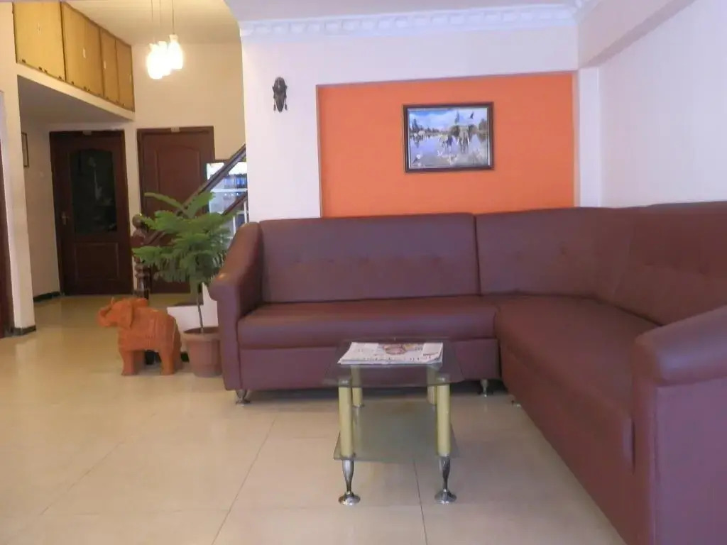 Aishwariya Park Hotel