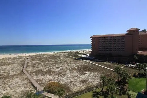 Grand Pointe 612